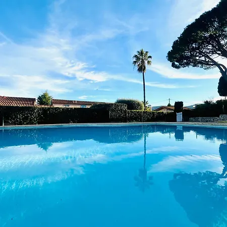 Domaine Des Vignes Golfe De Saint Tropez Holiday home *